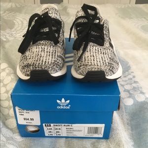 Kids Adidas Swift Run shoe.